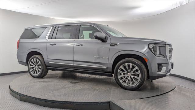 Used 2021 GMC Yukon XL Denali w/ Denali Premium Package image 11