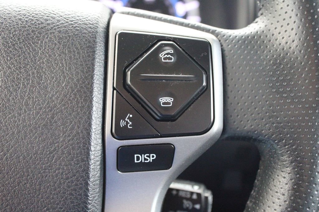 Used 2017 Toyota 4Runner Limited AWD/4WD image 35