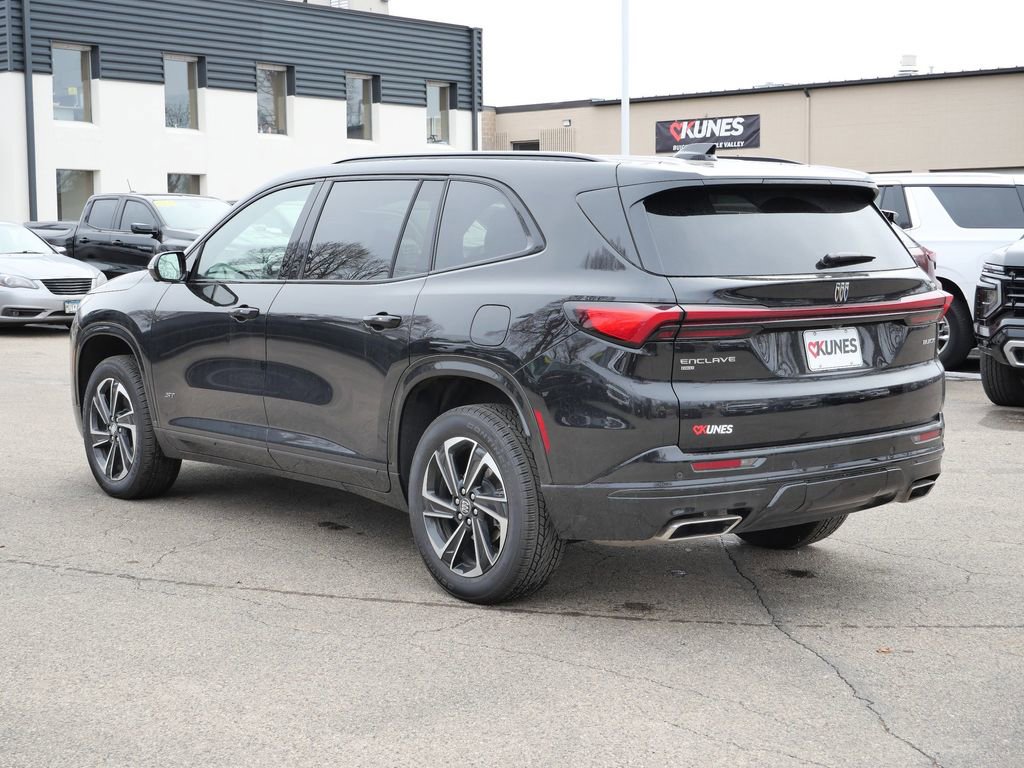 Used 2025 Buick Enclave Sport Touring image 7
