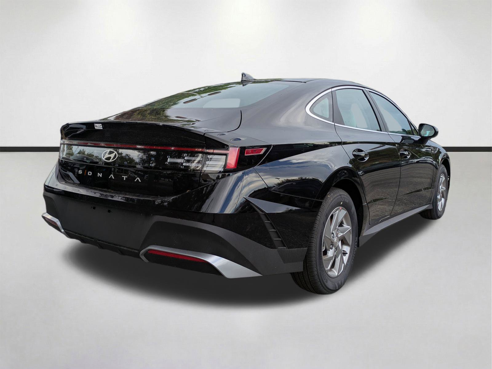 New 2026 Hyundai Sonata SE FWD image 5
