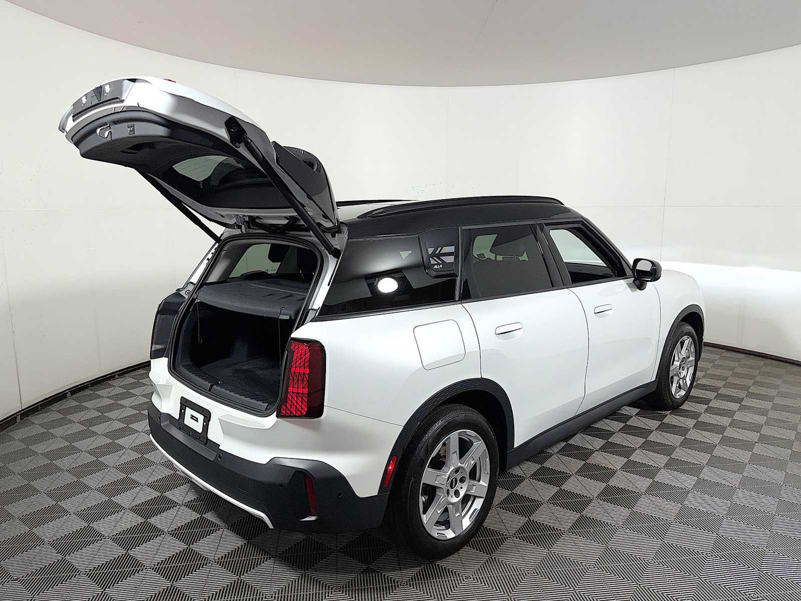 Used 2025 MINI Cooper Countryman S AWD/4WD image 23
