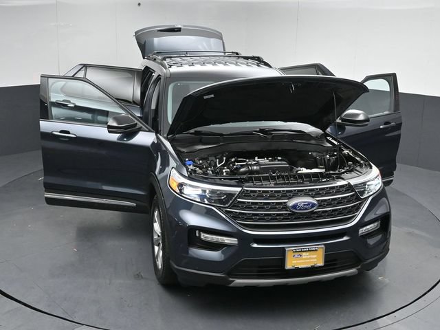 Certified 2024 Ford Explorer XLT w/ Equipment Group 202A AWD/4WD image 53