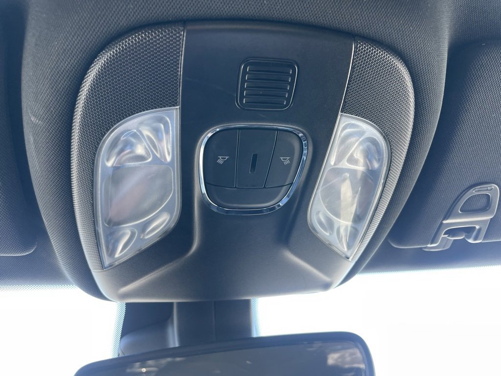 Used 2024 Jeep Compass Latitude image 47