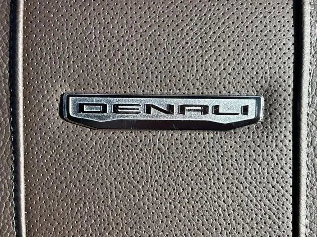New 2026 GMC Sierra 3500 Denali w/ Technology Package image 21