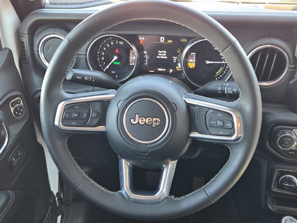Used 2023 Jeep Wrangler Unlimited Sahara w/ Cold Weather Group AWD/4WD image 14