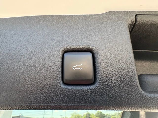 Used 2024 Ford Escape Platinum image 31