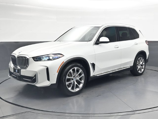 Certified 2024 BMW X5 xDrive40i w/ Premium Package AWD/4WD image 10
