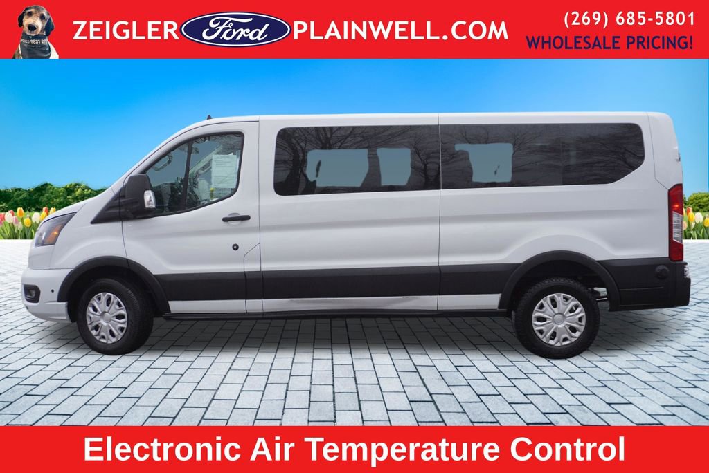 Used 2024 Ford Transit 350 XLT image 2