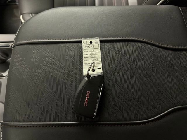 Used 2023 GMC Sierra 1500 AT4X image 22