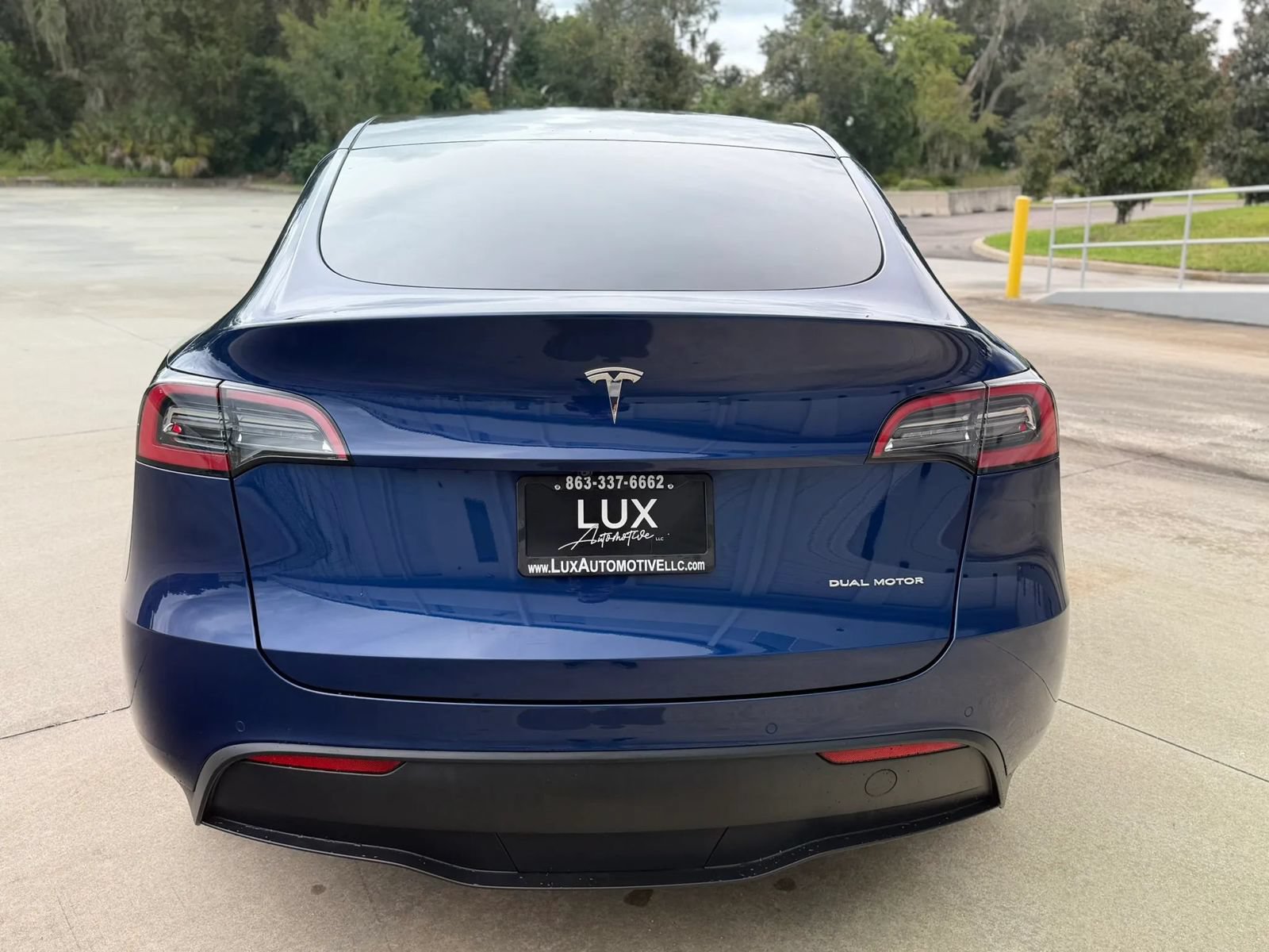 Used 2022 Tesla Model Y Long Range AWD/4WD image 8
