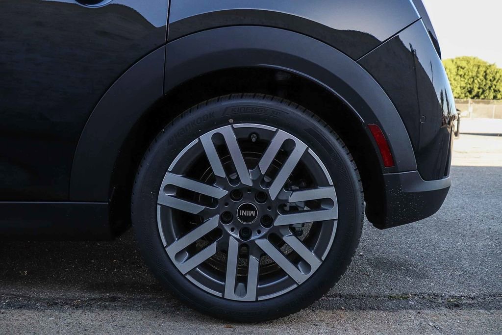 New 2026 MINI Cooper 4-Door Hardtop image 11