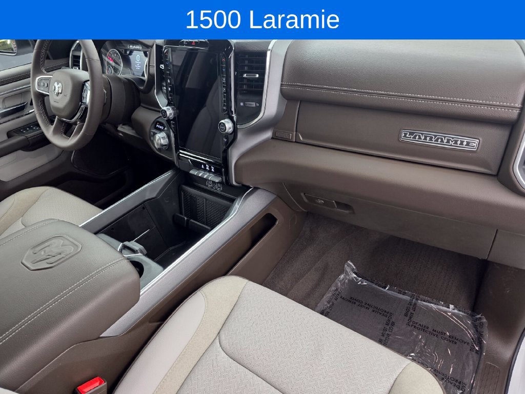 Used 2026 RAM 1500 Laramie AWD/4WD image 28