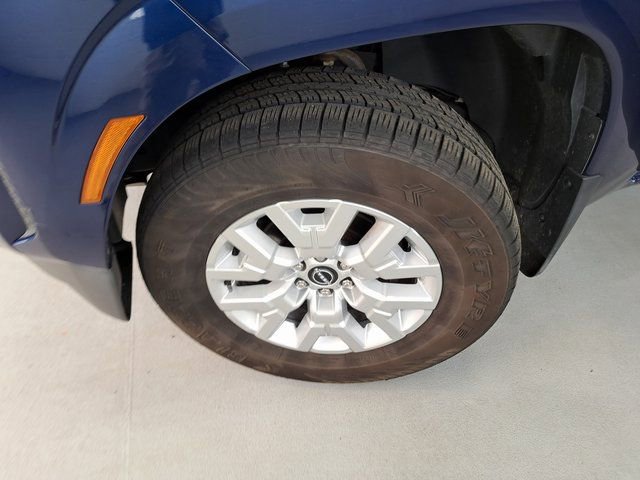 Used 2022 Nissan Frontier SV image 27