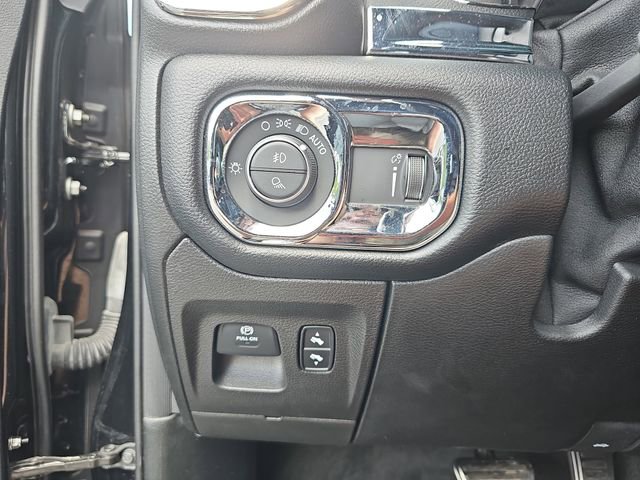 Used 2021 RAM 1500 Big Horn w/ Trailer Tow Group AWD/4WD image 32