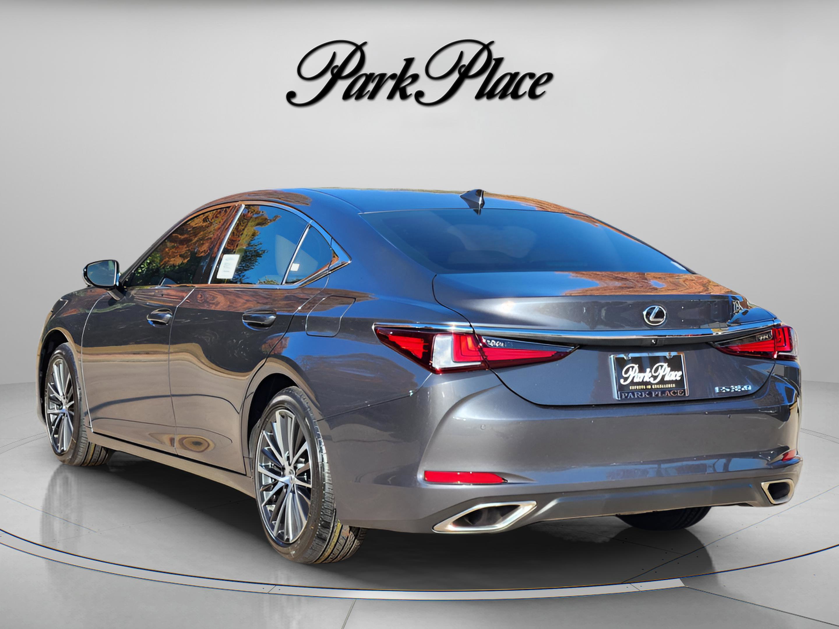 New 2025 Lexus ES 350 w/ Premium Package image 3