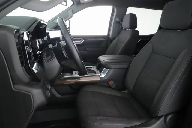 Used 2023 Chevrolet Silverado 1500 RST w/ Max Trailering Package image 16