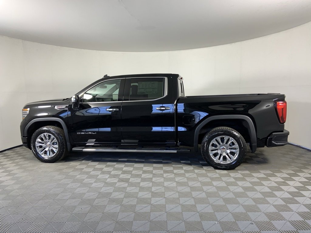 Used 2025 GMC Sierra 1500 Denali image 6