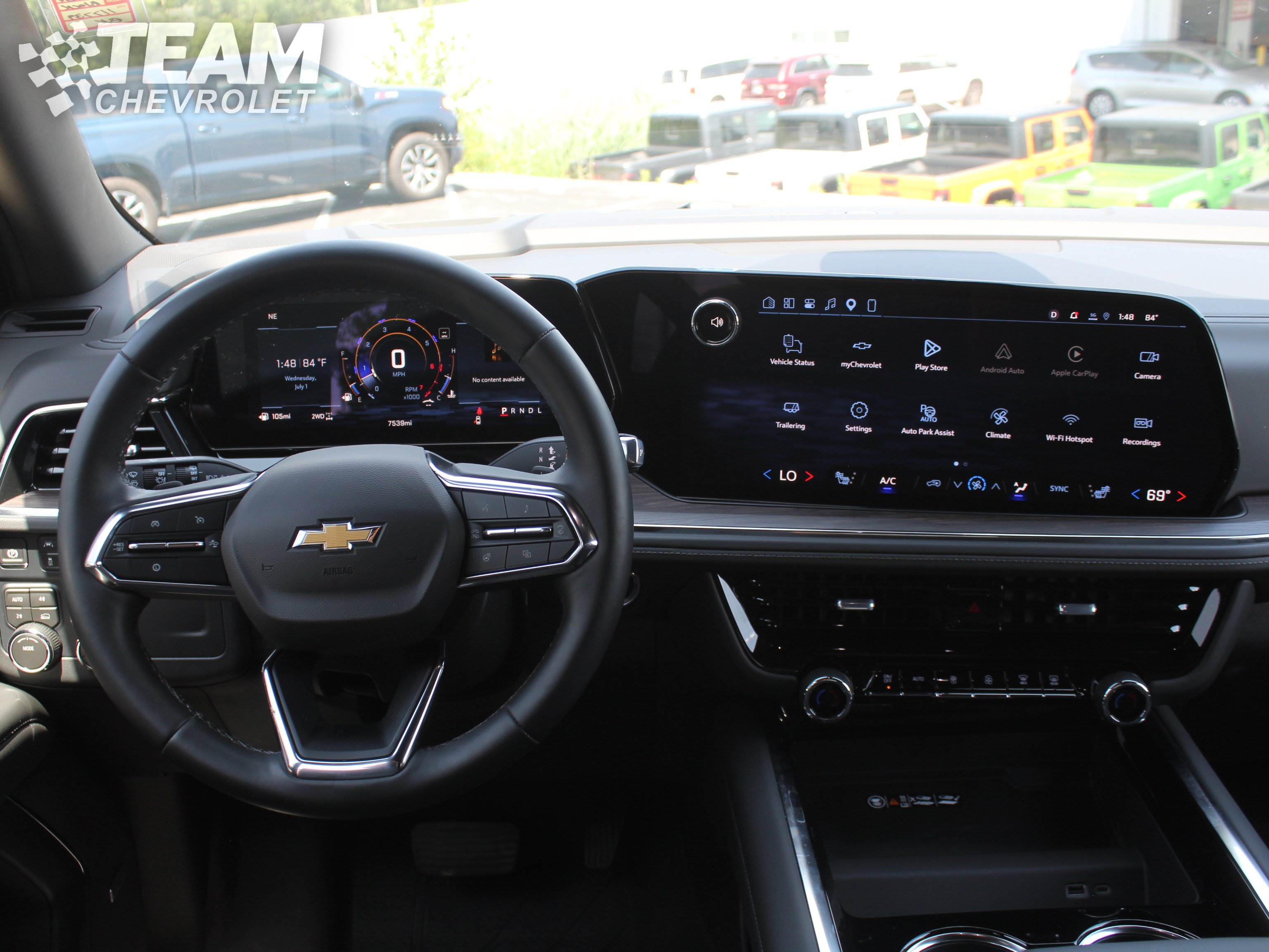 Used 2026 Chevrolet Tahoe LT w/ Comfort Package AWD/4WD image 13