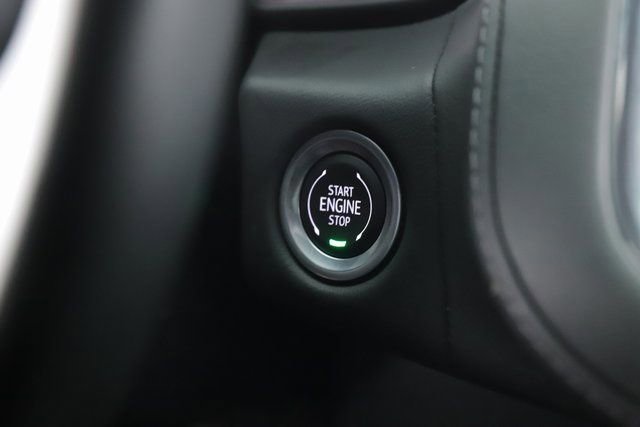 Used 2024 GMC Yukon SLE image 23
