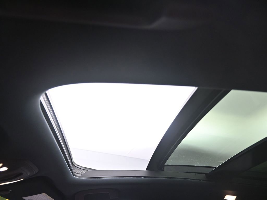 Used 2024 INFINITI QX50 Sport image 19