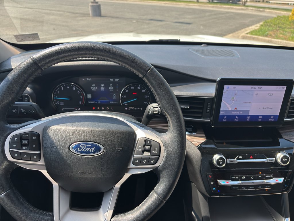 Used 2023 Ford Explorer Limited image 9
