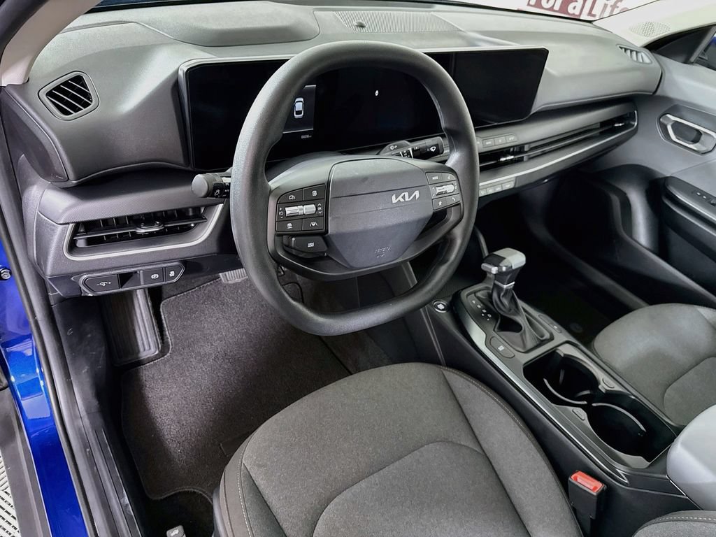 Certified 2025 Kia K4 FWD image 18