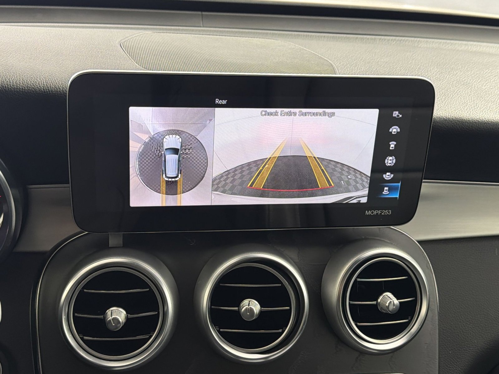 Used 2022 Mercedes-Benz GLC 300 GLC 300 image 19