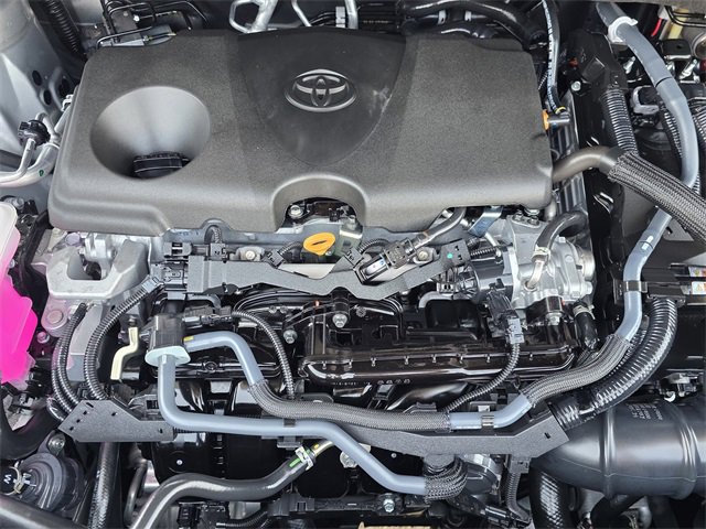 Used 2025 Toyota Sienna XLE image 23