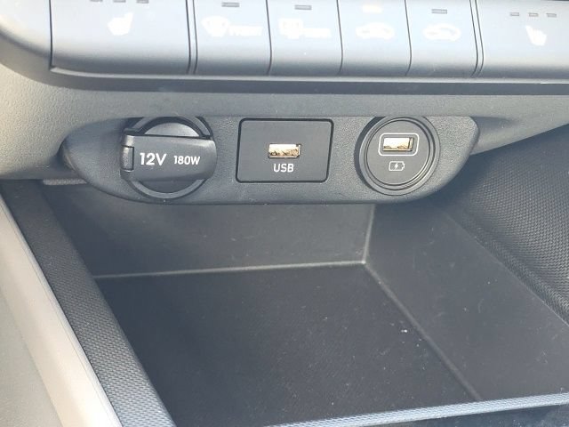 Certified 2023 Hyundai Elantra SEL Sport FWD image 14