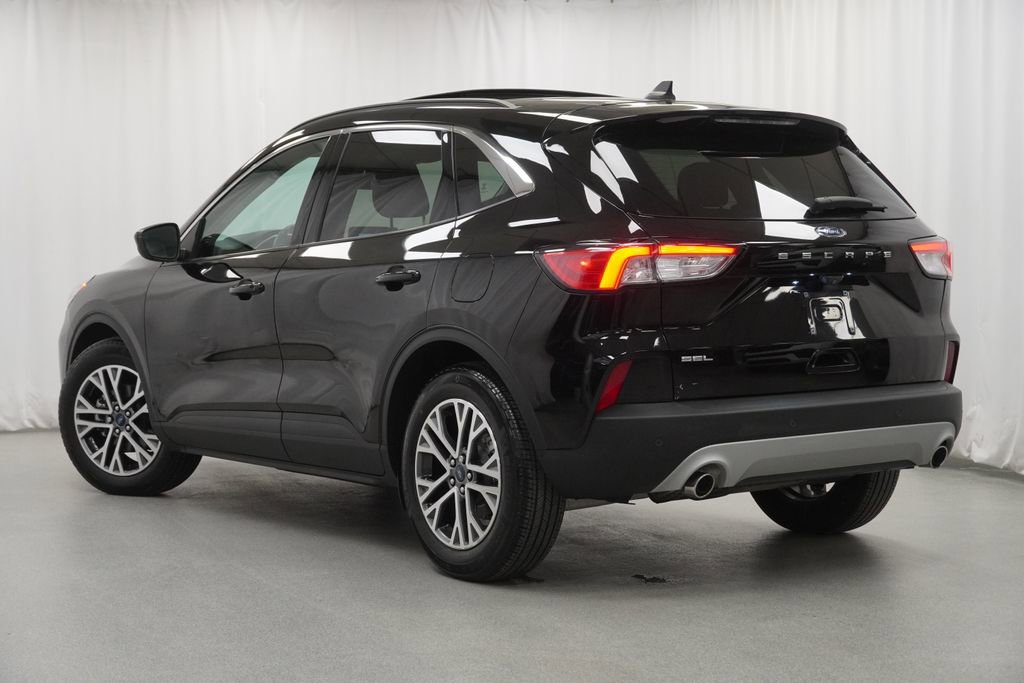 Used 2021 Ford Escape SEL w/ Technology Package image 14