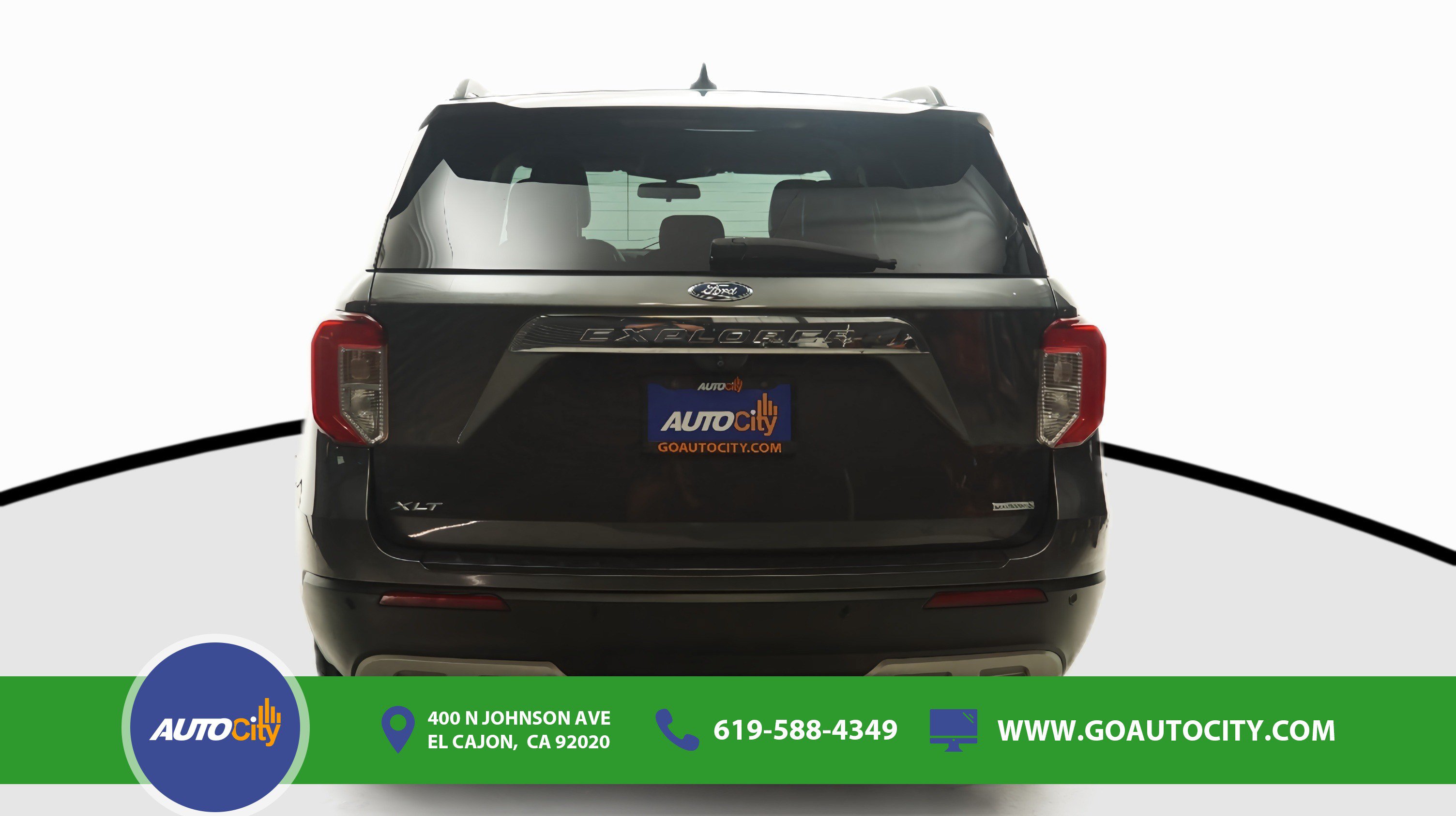 Used 2020 Ford Explorer XLT w/ Equipment Group 202A RWD image 12