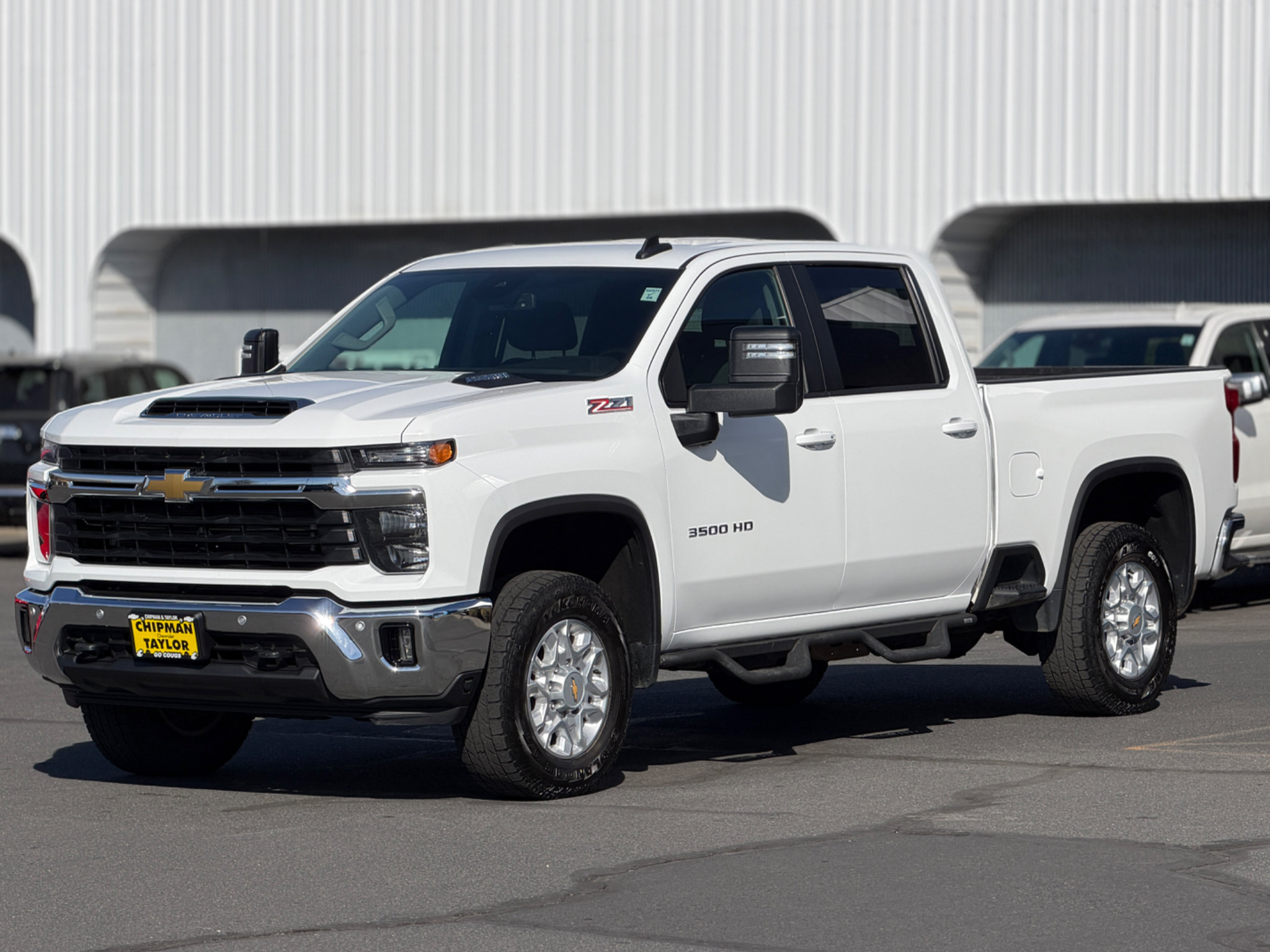 Used 2025 Chevrolet Silverado 3500 LT w/ Safety Package AWD/4WD image 16
