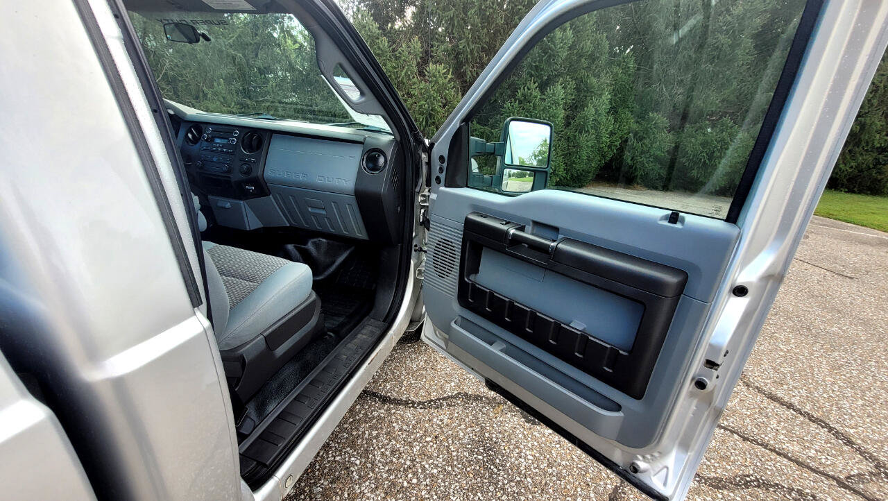 Used 2016 Ford F250 XL w/ Power Equipment Group RWD image 13