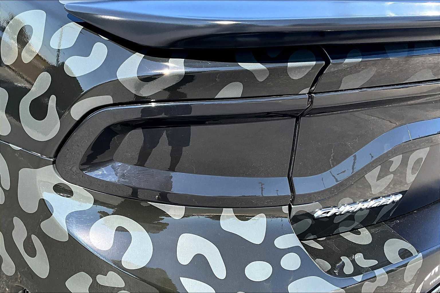 Used 2023 Dodge Charger SRT Hellcat w/ Harman/Kardon Audio Group image 26