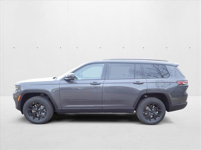 New 2025 Jeep Grand Cherokee L Altitude image 3