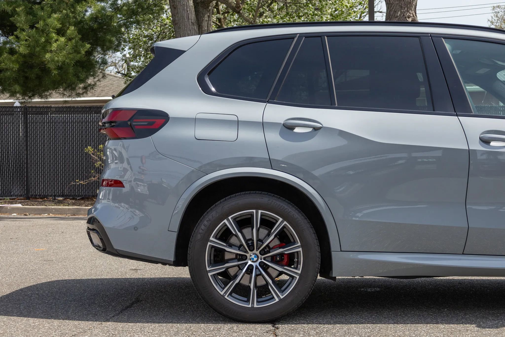 Used 2024 BMW X5 xDrive40i w/ M Sport Package image 22