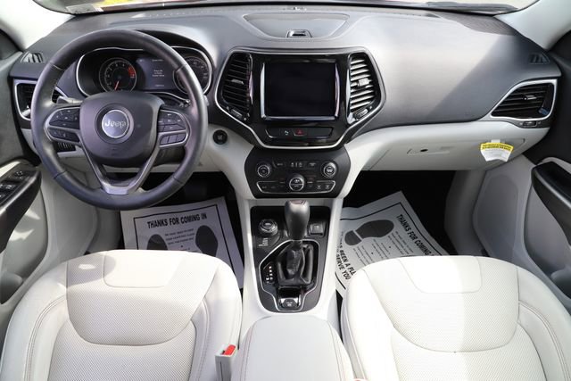 Used 2019 Jeep Cherokee Limited AWD/4WD image 22
