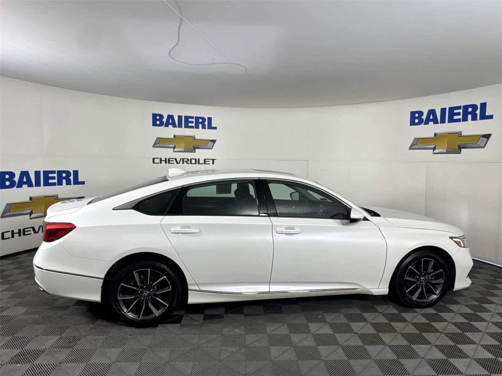 Used 2021 Honda Accord EX-L image 6