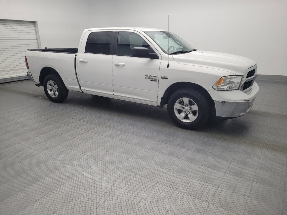 Used 2019 RAM 1500 Classic SLT image 11