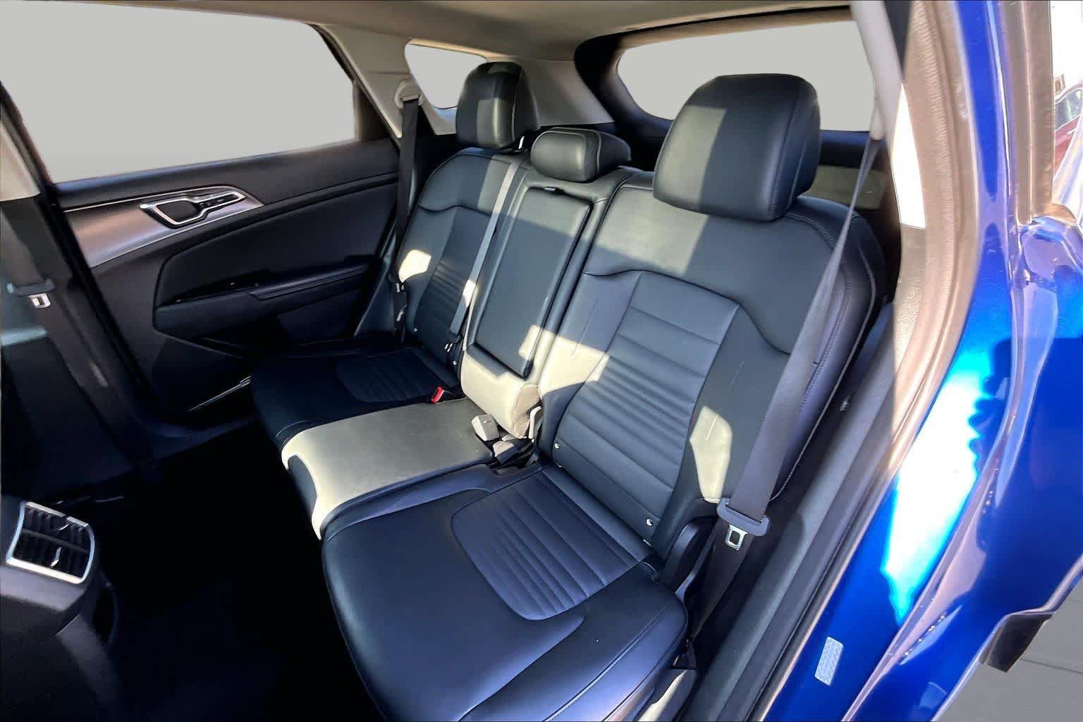 Used 2023 Kia Sportage SX FWD image 18