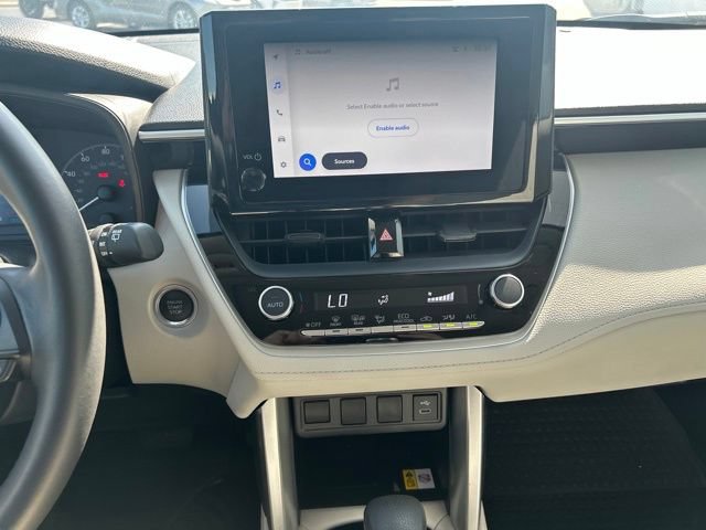 Used 2023 Toyota Corolla Cross LE w/ Moonroof Package AWD/4WD image 23