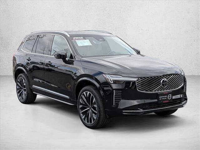 Used 2026 Volvo XC90 B5 Plus w/ Protection Package image 3