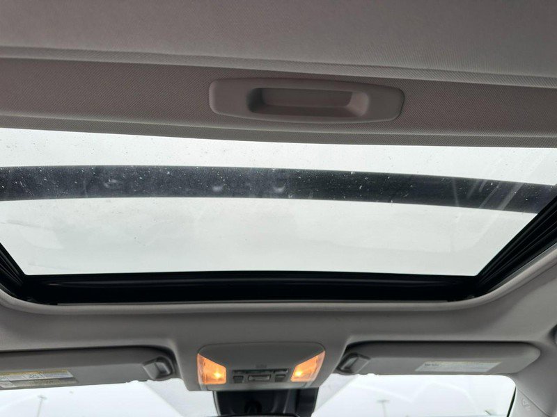 Used 2021 Toyota RAV4 XLE w/ Convenience Package image 11