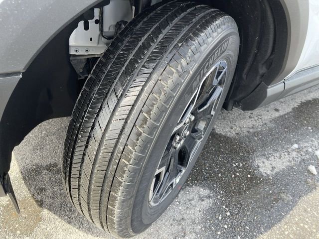 New 2025 Ford Bronco Sport Outer Banks image 11