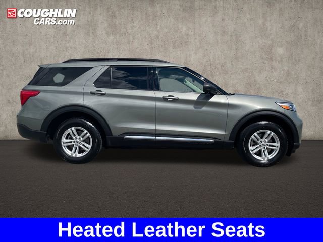 Used 2020 Ford Explorer XLT w/ Equipment Group 202A image 6