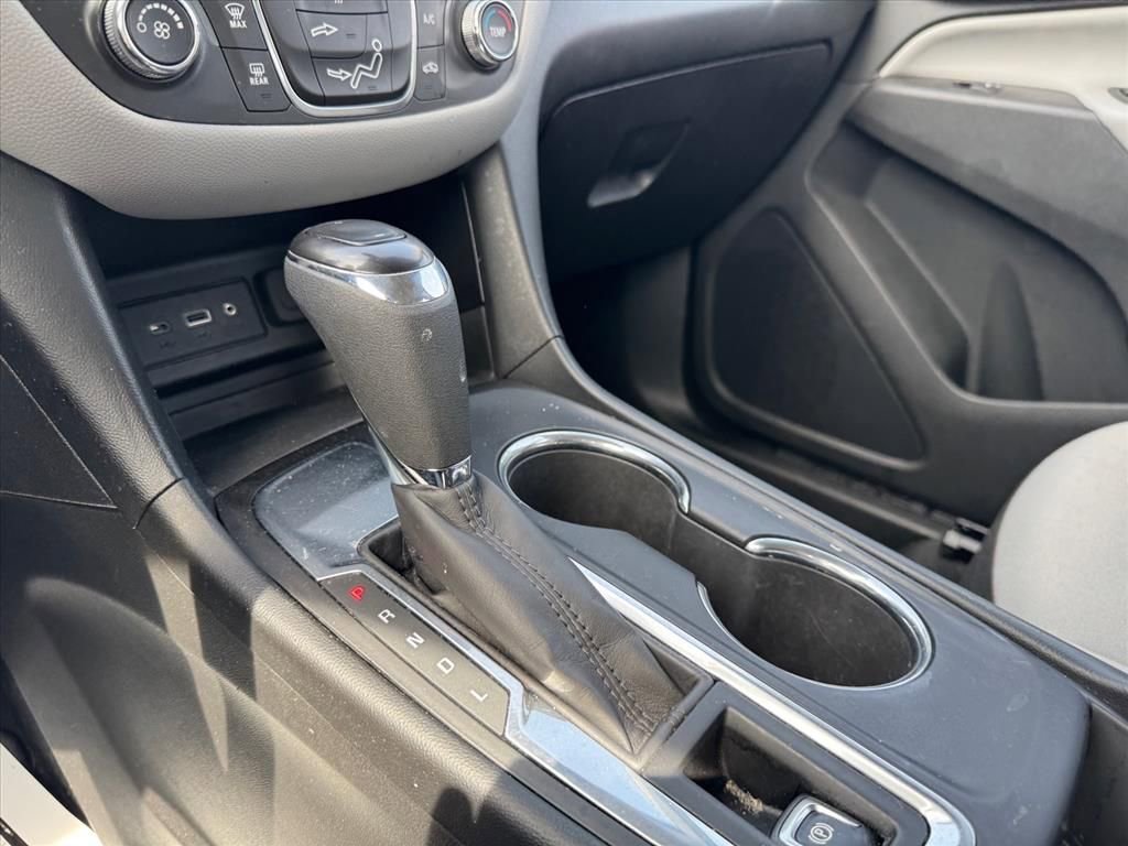Used 2019 Chevrolet Equinox LS image 19