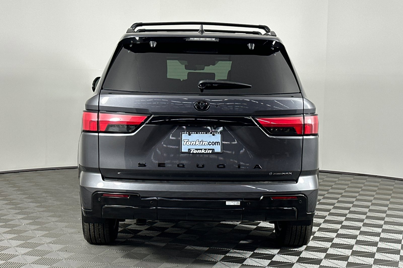 New 2026 Toyota Sequoia Platinum image 5