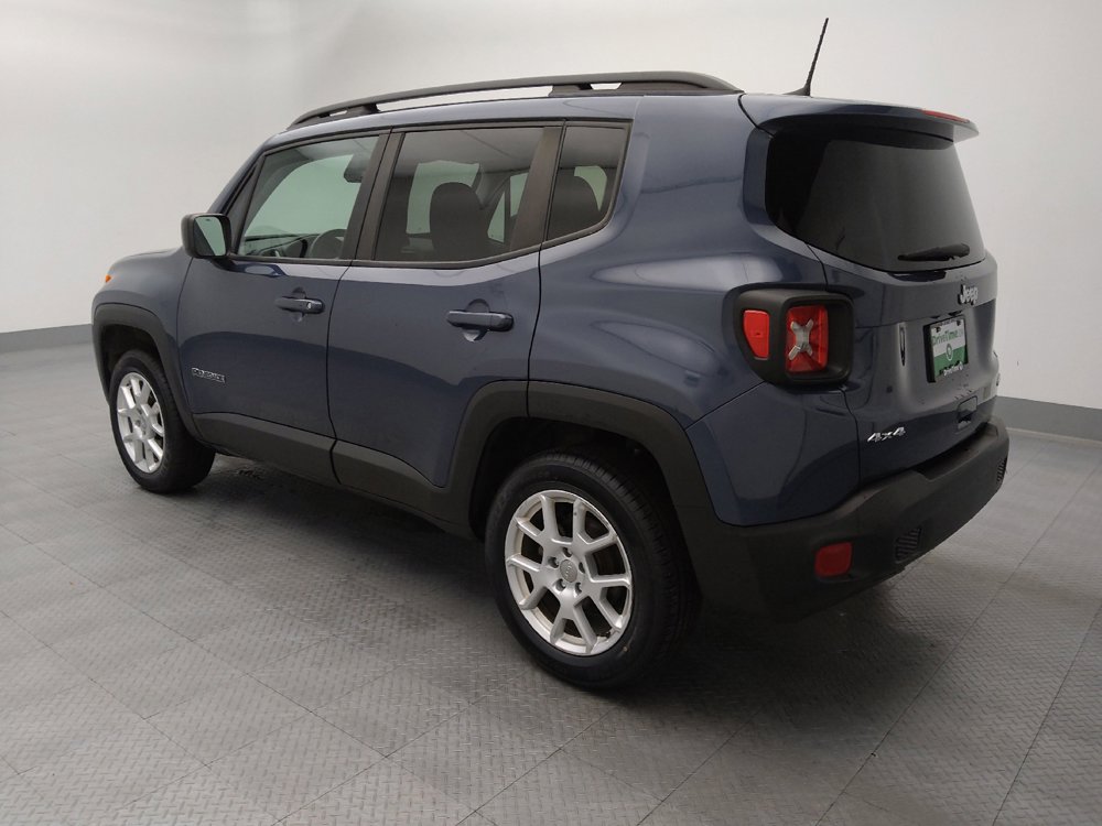 Used 2020 Jeep Renegade Latitude w/ Cold Weather Group AWD/4WD image 3