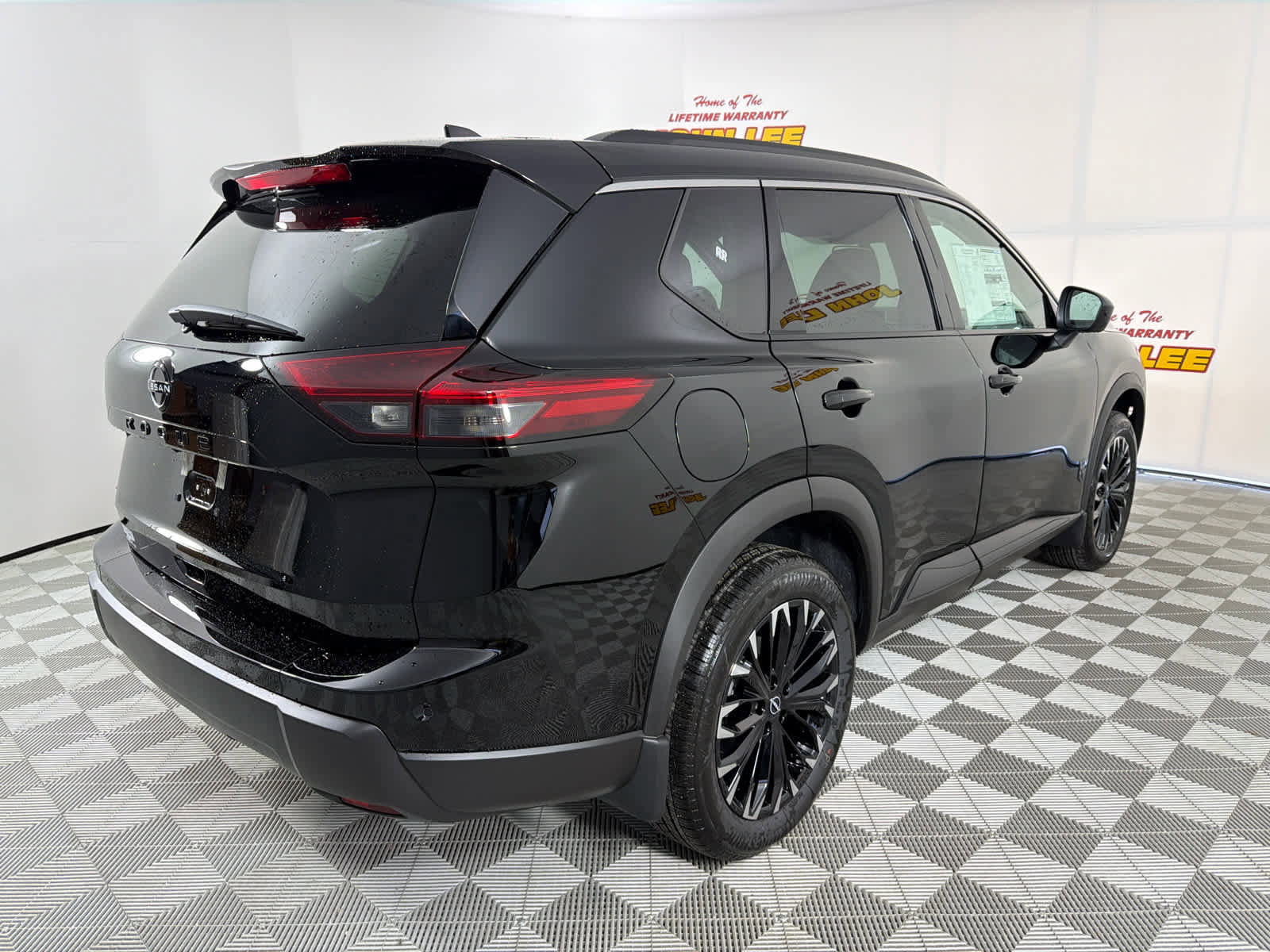 New 2026 Nissan Rogue Dark Armor image 7