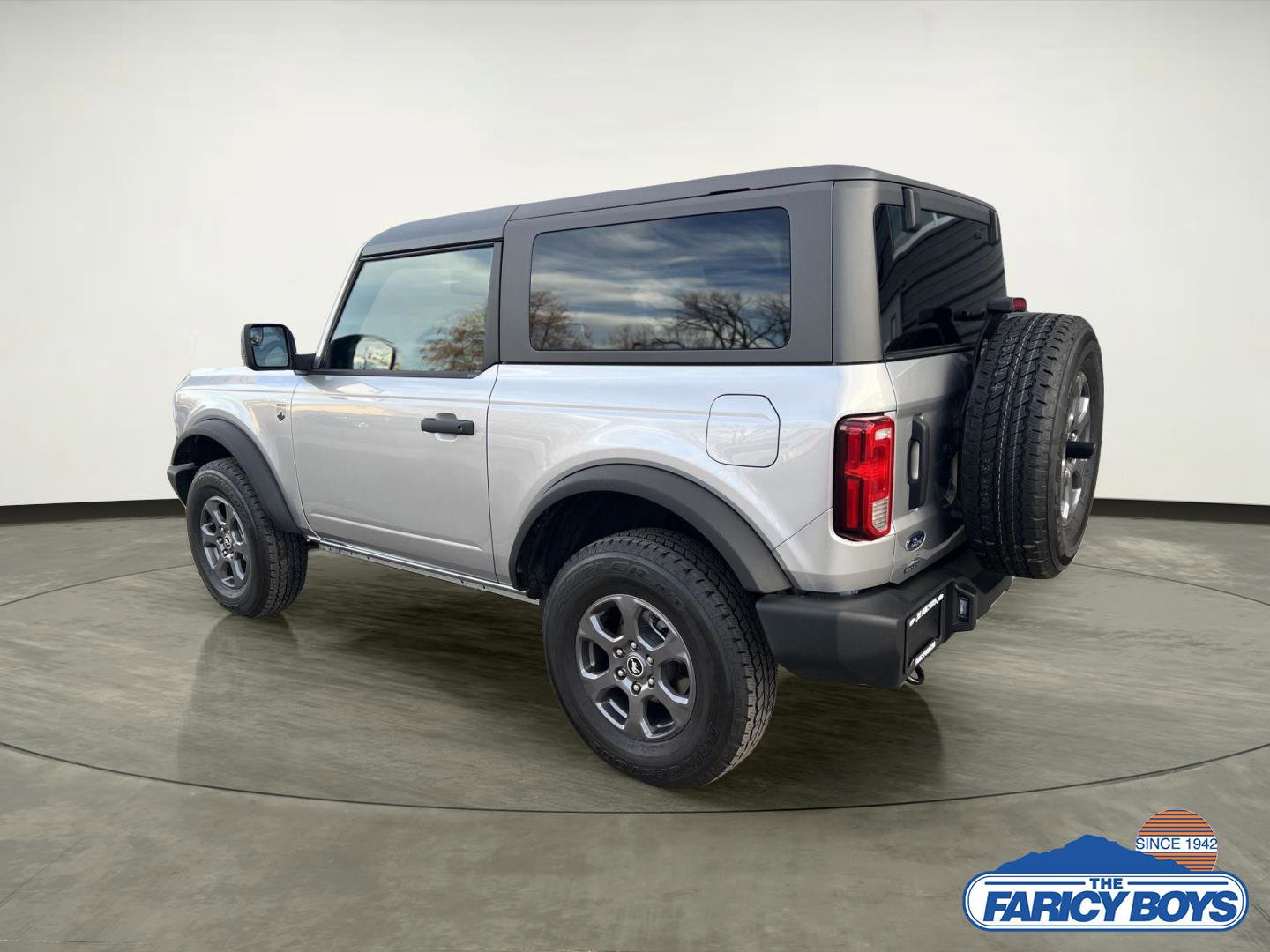 Used 2023 Ford Bronco Big Bend image 2